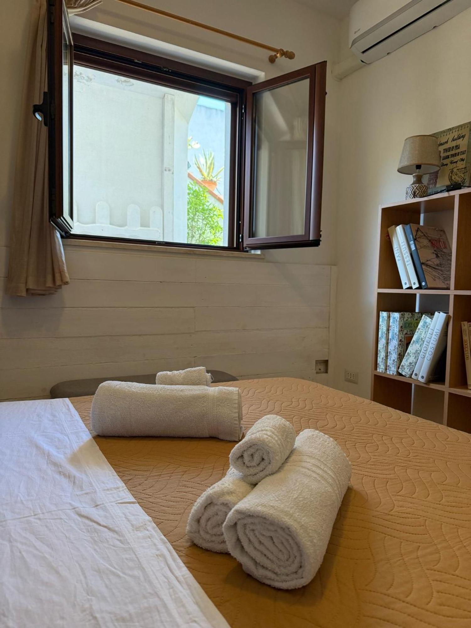 The Refuge Apartment Porto Torres Exterior foto